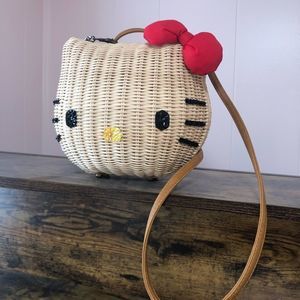 Hello Kitty Shoulder Bag
